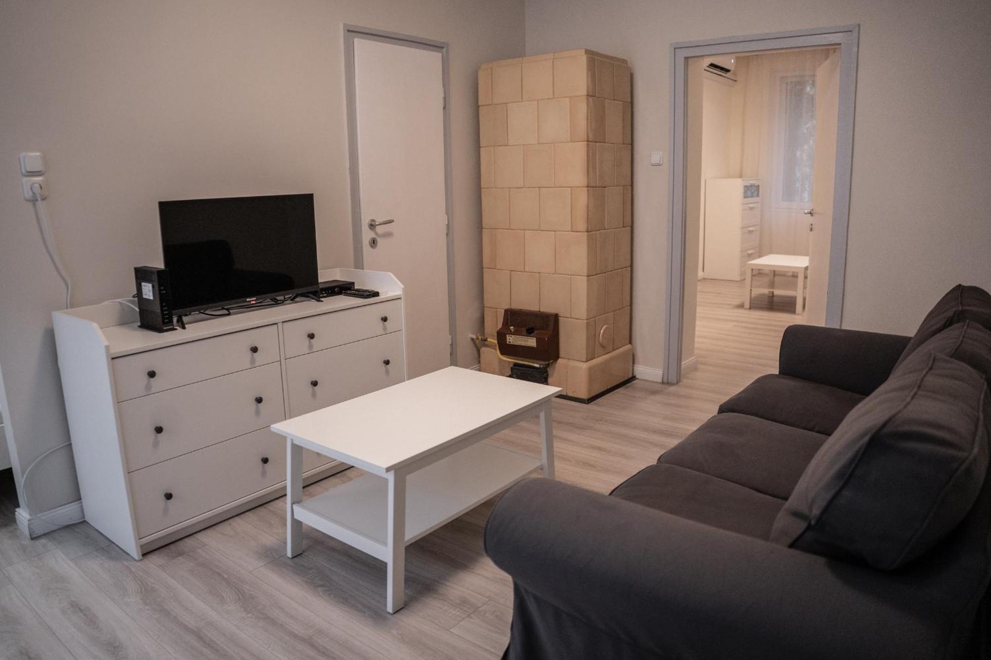 Oskola Luxury Apartment แซแก็ด ภายนอก รูปภาพ