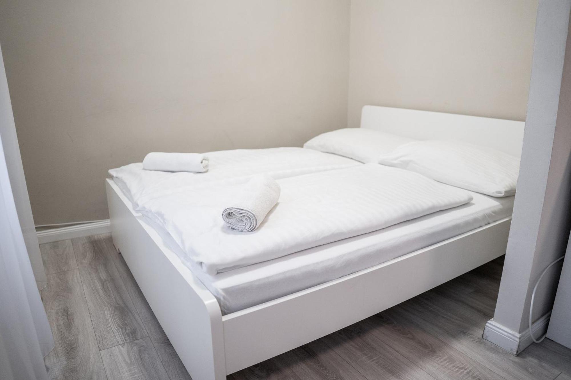 Oskola Luxury Apartment แซแก็ด ภายนอก รูปภาพ